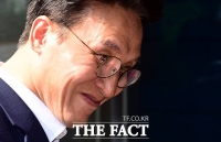  취재진 질문에 미소로 답하는 김민석 국무총리 후보자 [포토]