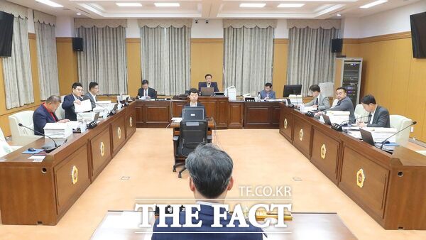 대전시의회 예산결산특별위원회는 16일부터 17일까지 2024회계연도 대전시 결산, 예비비 지출 및 기금결산에 대해 심도 있는 심사를 거쳐 원안대로 의결했다. /대전시의회
