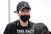  박정민 '출판사 대표'로 분주히 독자 맞이 [TF사진관]
