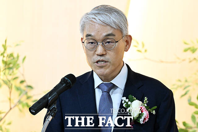 천대엽 법원행정처장이 19일 오전 서울 마포구 서울서부지방법원에서 열린 서울서부지법 통합관제센터 개소식에 참석해 축사를 하고 있다.