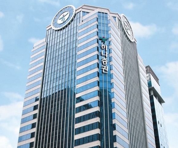 19일 코람코자산신탁에 따르면 서울 여의도 하나증권빌딩을 소유한 코람코더원리츠는 지난 18일 주요 임차인인 하나증권과 향후 5년간 임대차 재계약을 체결했다. /하나증권