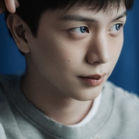  육성재, 오늘(19일) 미니 1집 'All About Blue' 발매