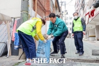  도봉구, 장마철 맞아 관내 빗물받이 1만7758개 청소 끝내