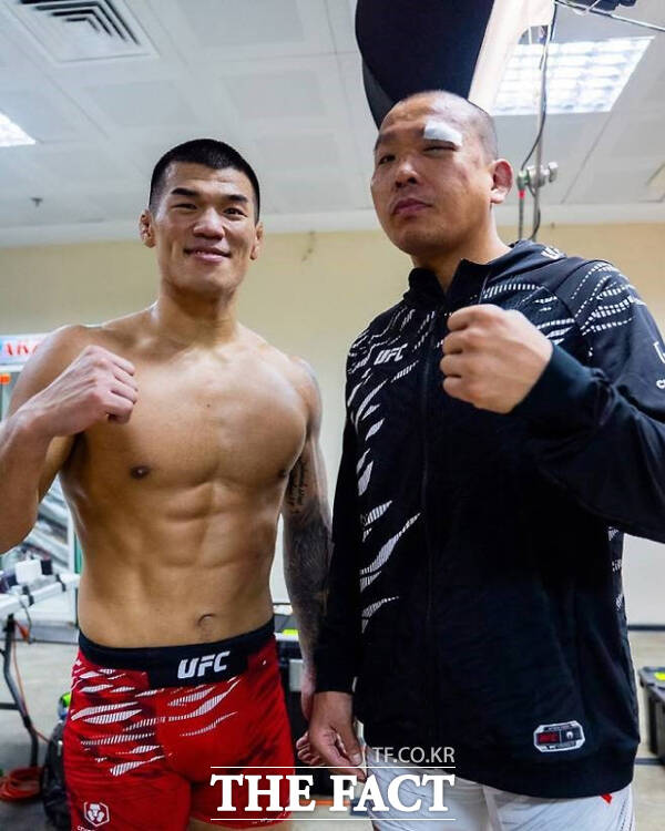 23일 <더팩트> 오승혁 이상빈 기자가 진행하는 종합격투기 팟캐스트 오앤이 길로틴 두 번째 시간에는 UFC 고석현(왼쪽) 박준용 선수의 승전보를 다뤘다. /UFC