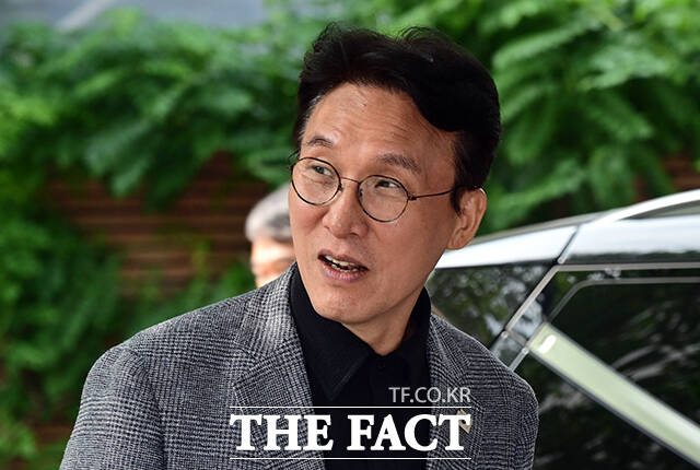 국민의힘이 23일 김민석 국무총리 후보자를 향해 하루가 멀다하고 터져 나오는 김 후보자의 자녀와 관련한 의혹들은 이제까지 드러난 내용만으로도 이미 후보자 스스로 자진 사퇴하기에도 차고 넘친다라며 자진 사퇴를 재차 촉구했다. /임영무 기자