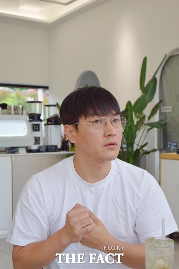 문 씨는 청년 귀농인들의 정착이나 지방소멸 문제가 단숨에 해결될 수는 없다고 확신했다. 그는 지방에 대기업을 유치하는 게 현실적으로 어렵다면서 지자체에서 지역 고용이 이뤄질 수 있는 구조를 만들어줘야 한다고 제언했다. /이철영 기자