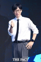  유재석, 여성청소년 위해 5천만 원 기부…