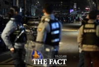  검찰, '서부지법 폭동' 공수처 차량 저지한 10명 징역형 구형