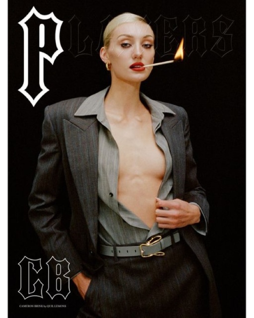 또 한 명의 WNBA 스타 카메론 브링크는 스포츠와 패션을 결합시킨 플레이어스(PLAYERS) 창간호에 마이클 조던 등 농구계 전설들과 함께 등장했다. l 플레이어스