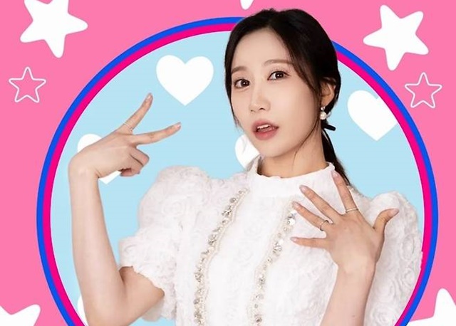 TV조선의 미스트롯2과 MBN 현역가왕에서 개성 있는 음색과 감성적인 무대 매너로 주목을 받은 별사랑이 최근 빠르고 신나는 세미트로트 가위바위보(고창배 작사 작곡)로 본격 활동을 재개했다. /AG엔터테인먼트