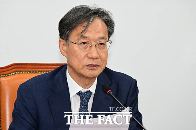 물가대책TF 유동수 위원장이 발언하는 모습.