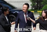  [속보] 내란특검, 윤석열 전 대통령 체포영장 청구