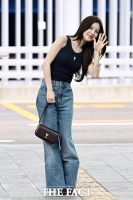  미연 '사랑스러운 손인사' [포토]