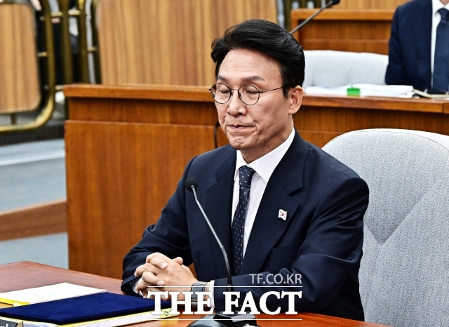 김민석 국무총리 후보자 인사청문회 이틀째인 25일 저녁 김 후보자의 자료 미제출 논란에 따라 파행됐다. 재개 여부는 불투명한 상황이다. /배정한 기자