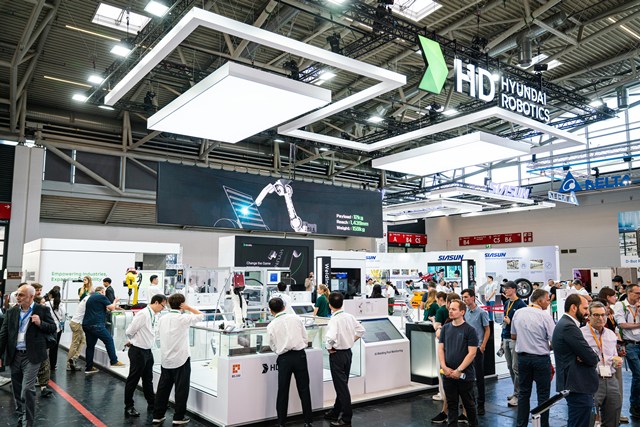 HD현대로보틱스는 24일(현지시간)부터 나흘간 독일 뮌헨에서 열리는 세계 최대 로봇 산업 박람회 오토매티카 2025에 참가했다고 25일 밝혔다. /HD현대로보틱스