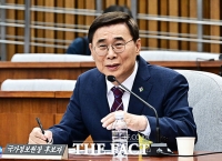  이종석 원장 