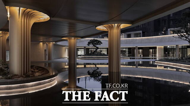 대우건설이 시공한 ‘라체르보 푸르지오 써밋’이 지난 21일부터 22일까지 양일간 입주예정자를 대상으로 진행한 사전점검을 마무리했다. 사진은 라체르보푸르지오써밋 조경 및 커뮤니티시설. / 대우건설