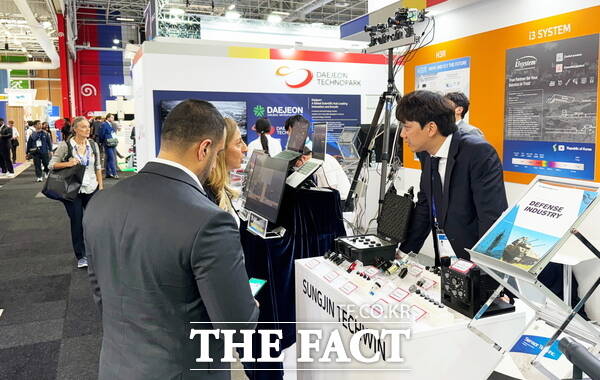 파리 에어쇼 전시회장 내 대전관 전경./대전테크노파크