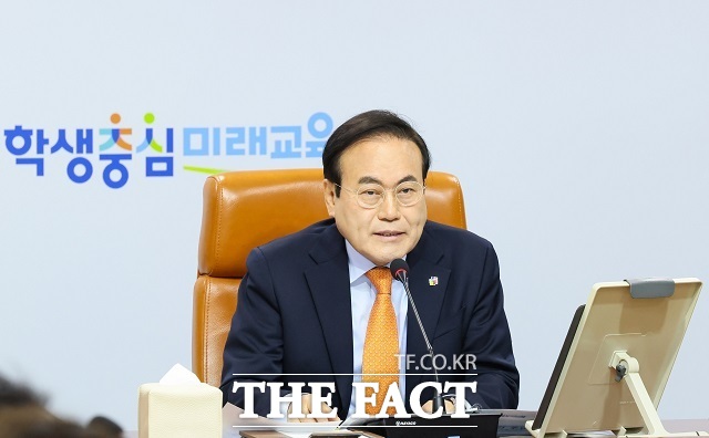 과거 동료교수를 폭행한 적이 없다고 허위사실을 공표한 혐의로  재판에 넘겨진 서거석(71) 전북특별자치도 교육감에게 당선무효형이 확정됐다./더팩트 DB