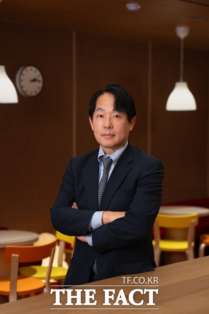 타니야마 켄 동일고무벨트 대표이사. /동일고무벨트