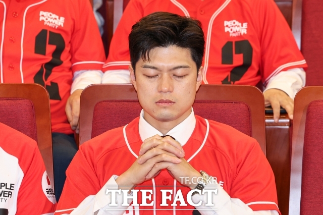 김용태 비상대책위원장 29일 국회 본청에서 기자회견을 열고 순직 해병대원 사건의 진상규명 과정에서 유가족께 상처를 드리고 국민께 실망을 드린 점을 사과드리기 위해 이 자리에 섰다고 밝혔다./박헌우 기자