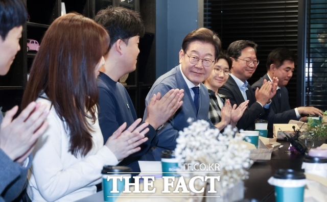 직장인 10명 중 4명은 이재명 정부에서 가장 시급한 노동 과제로 비정규직 문제를 꼽았다. /국회사진취재단