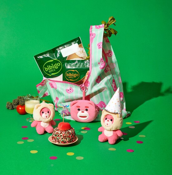 CJ제일제당이 온라인몰 CJ더마켓 6주년을 기념해 캐릭터 브랜드 벨리곰과 협업 행사를 연다. /CJ제일제당