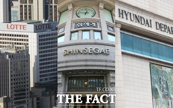 국내 백화점 3사가 인공지능(AI) 기술을 개인화 추천, 내부 업무 효율화, 현장 체험 개선 등에 적극적으로 활용하고 있다. /더팩트 DB