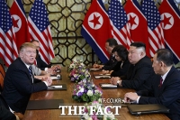  미국은 러브콜, 북한은 수위 조절…북미 대화 물꼬에 '촉각'