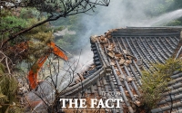  문화유산 '성북동 별서' 화재…'파괴 진화 작업 진행 중' [TF포착]