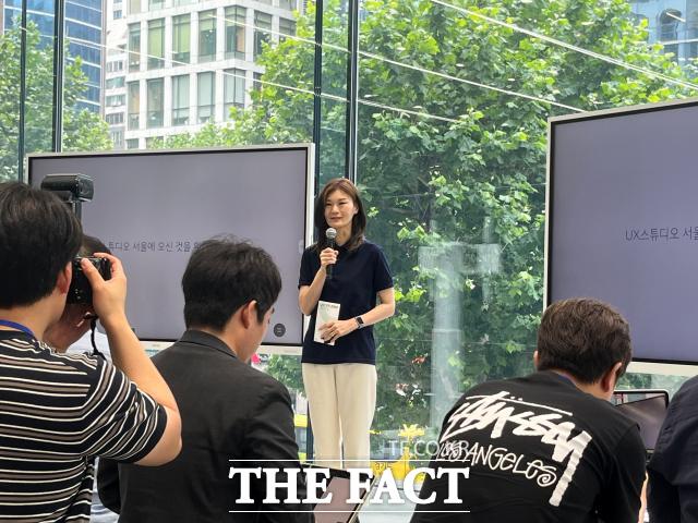 김효린 현대차·기아 Feature전략실 상무가 UX 스튜디오 서울에 대해 설명하고 있다. /최의종 기자