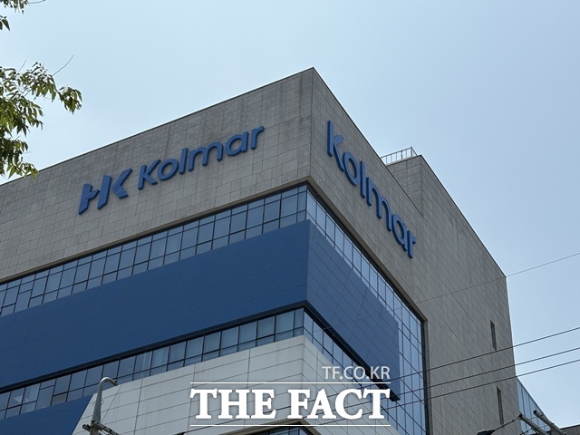 콜마홀딩스가 콜마비앤에이치를 생명과학 전문기업으로 재정비한다. /문화영 기자