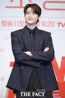  [TF초점] '서초동' 이종석의 선구안, 안 하던 장르도 통할까