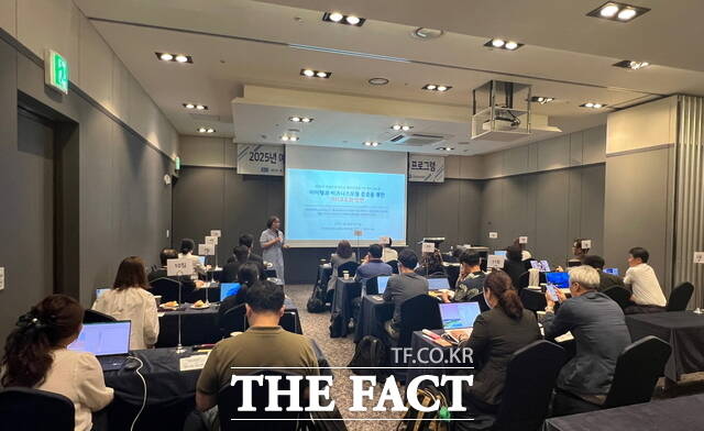 1일 국립한밭대 창업지원단에서 예비창업자들의 제품 및 서비스 고도화를 위한 Best we pivot 프로그램을 진행하고 있다. /한밭대