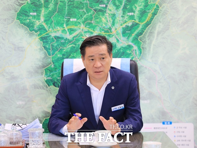 진병영 함양군수 /함양군