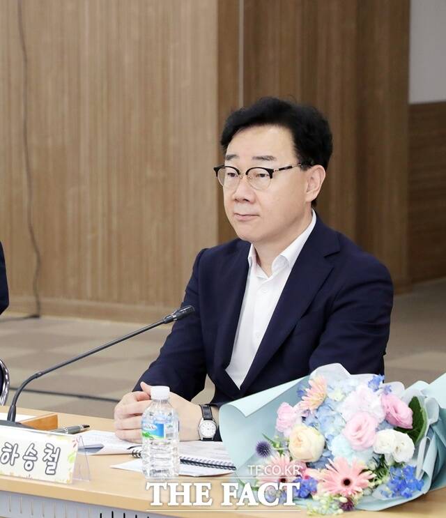 하승철 하동군수가 민선8기 출범 3주년을 맞아 지난 군정 성과를 군민과 공유하고 앞으로의 비전을 다짐했다. /하동군