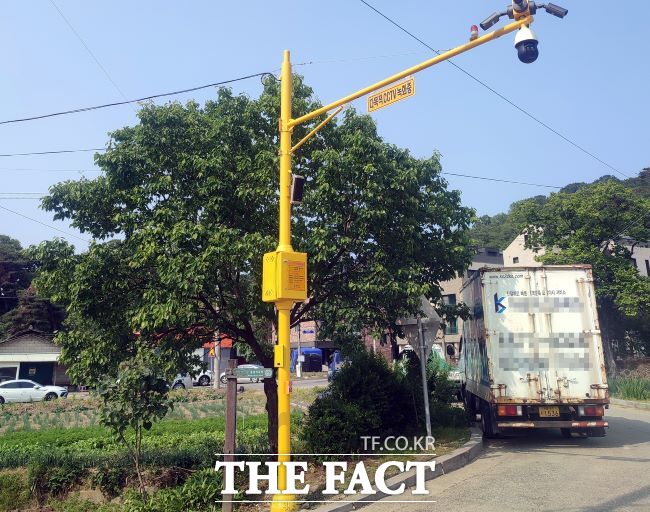 과천시 외곽지역 방범용 CCTV 설치 모습 /과천시