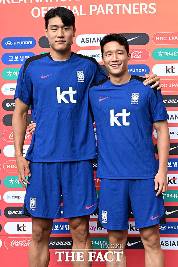 국가대표 2세 이호재(왼쪽)와 이태석.