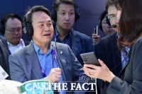  밸류업·AI·녹색금융 3각 드라이브…신한금융 진옥동, 연임 향한 승부수