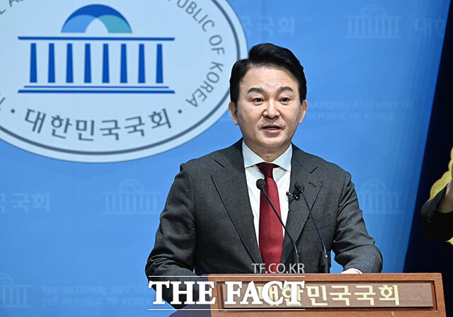 원희룡 전 국토교통부 장관이 12일 오전 서울 여의도 국회 소통관에서 기자회견을 열고 발언하고 있다. /국회=박헌우 기자