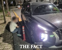  타이어 펑크도 모르고 음주운전한 40대, 비번 경찰관에게 검거