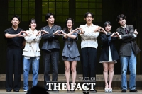  낭만과 유머가 흐르는 16세기 런던에서 '셰익스피어 인 러브' [TF사진관]