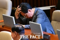  당 지도부 선출 앞둔 3당… '송언석의 깊은 고뇌' [TF사진관]