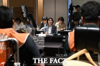  '의료급여 시민단체 집담회' 경청하는 이스란 차관 [포토]