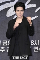  이동욱 '장난기 가득한 귀공자' [TF사진관]