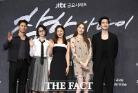  착한 사나이 '지킬 것 많은 남자의 가슴 저릿한 누아르' [TF사진관]