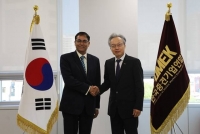  최진식 중견련 회장 