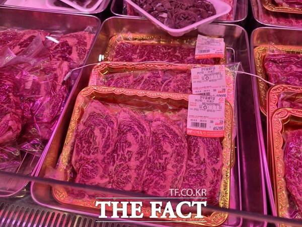 한우로 둔갑해 판매되던 수입산 쇠고기. /대전시