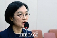  한성숙 중기장관 후보, 디지털 정책 강조…도덕성 검증도 이어져