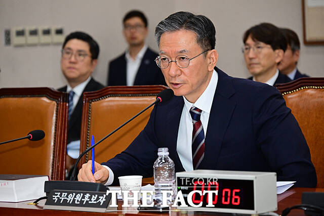 정성호 법무부 장관 후보자가 16일 오전 서울 여의도 국회 법제사법위원회에서 열린 인사청문회에 출석해 의원 질의에 답변하고 있다. /남윤호 기자